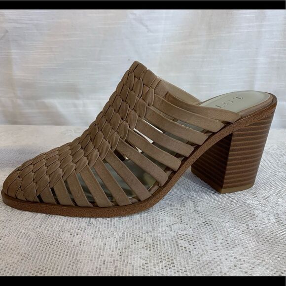 $5 ADD ON ITEM/1State Licha Mules Nubuck Leather Heels - Picture 6 of 10